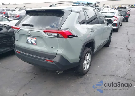 2020 Toyota Rav4 Xle из США, поврежденный, VIN 2T3W1RFV4LW100357